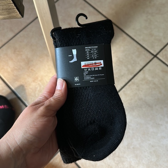 UGG MEN’s Crew Boot Socks One Size Black - Picture 4 of 5